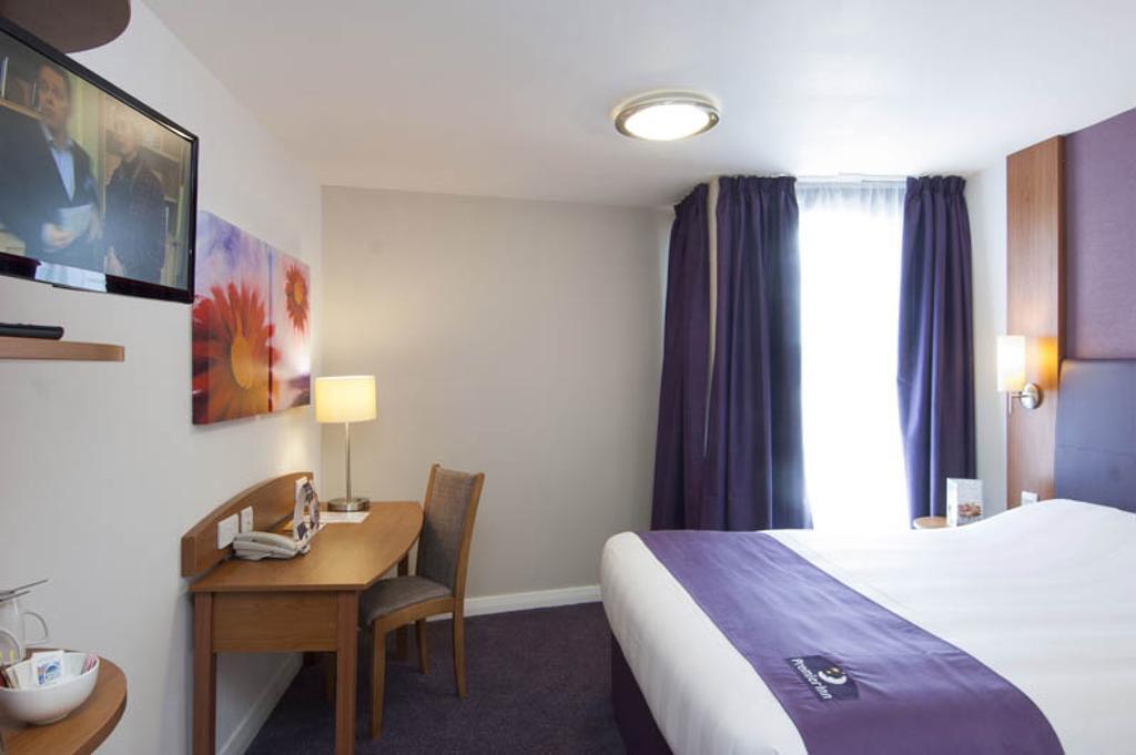 Premier Inn Birmingham City - Aston Zimmer foto