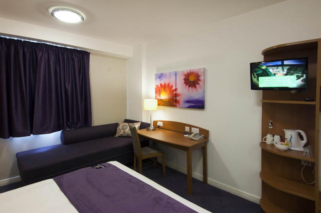 Premier Inn Birmingham City - Aston Zimmer foto