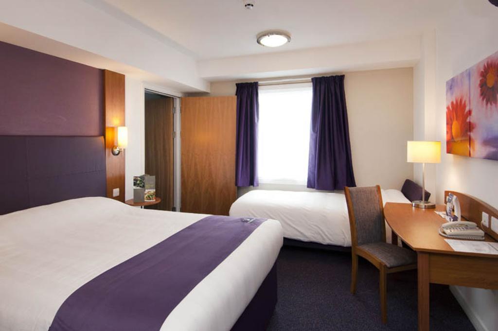 Premier Inn Birmingham City - Aston Zimmer foto