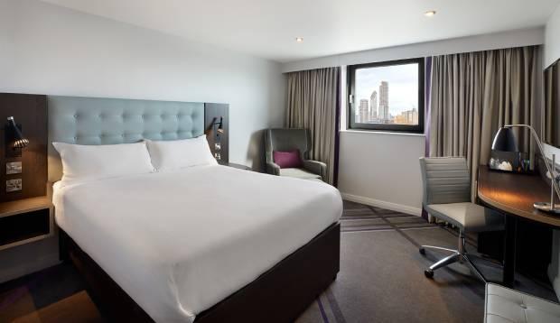 Premier Inn Birmingham City - Aston Exterior foto